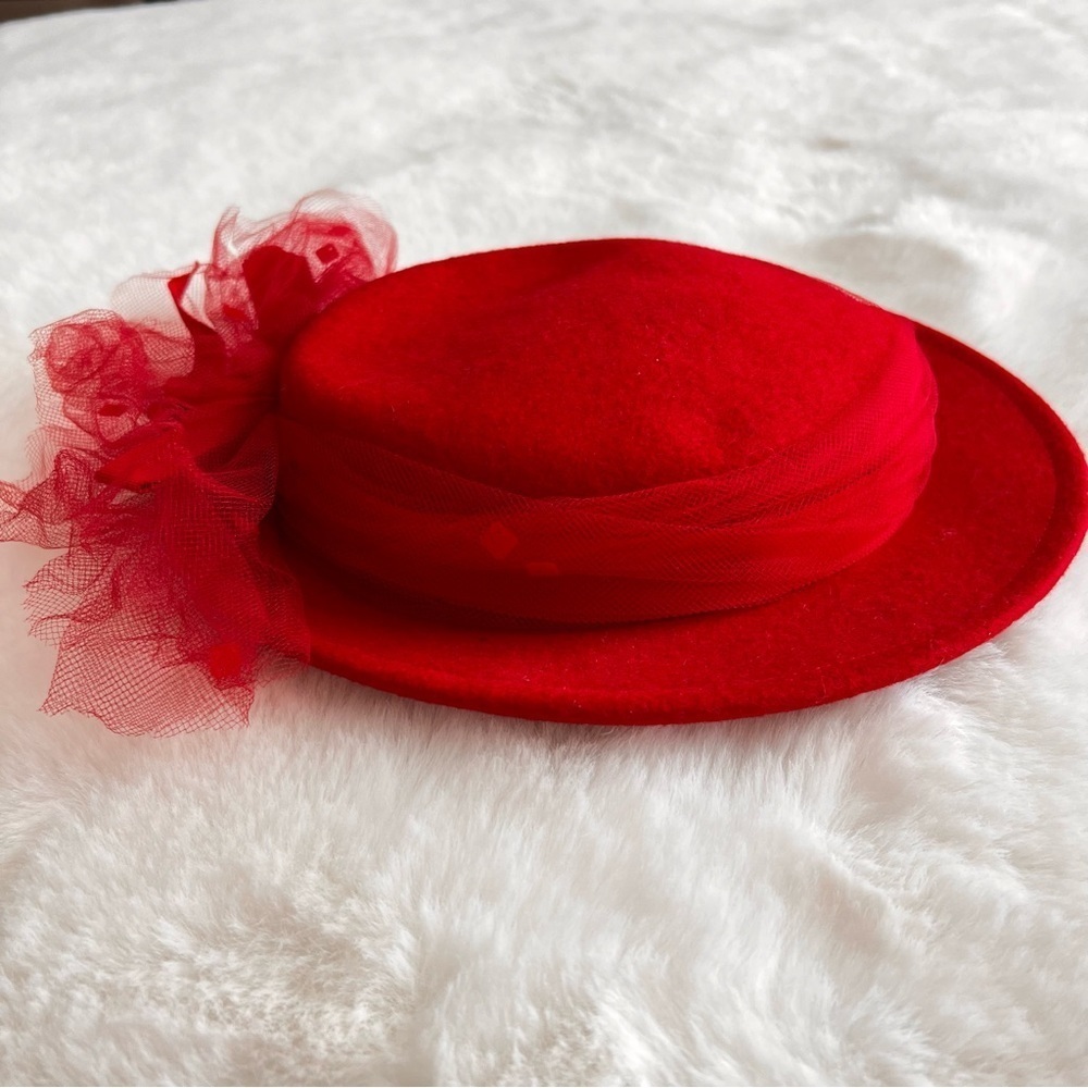 Vintage Sonni of San Francisco Lancaster Ladies Red Wool Felt Hat W/ Ribbon Bow.